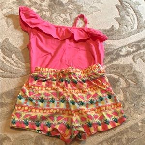 Adorable 2 Piece Outfit